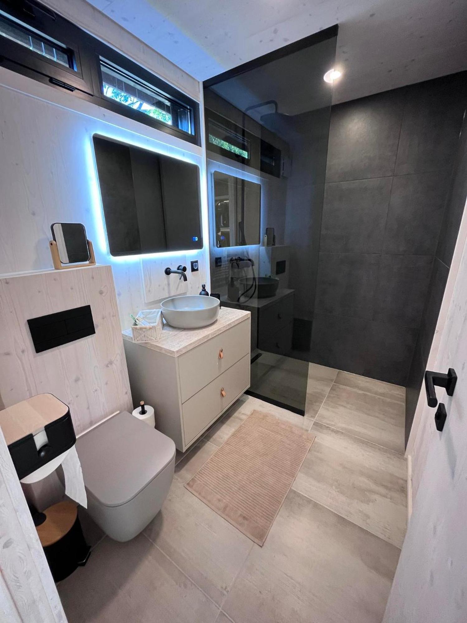 10gardens Premium Mobile Homes With Private Jacuzzi & Sauna By Oiko Collection Ferienhaus *