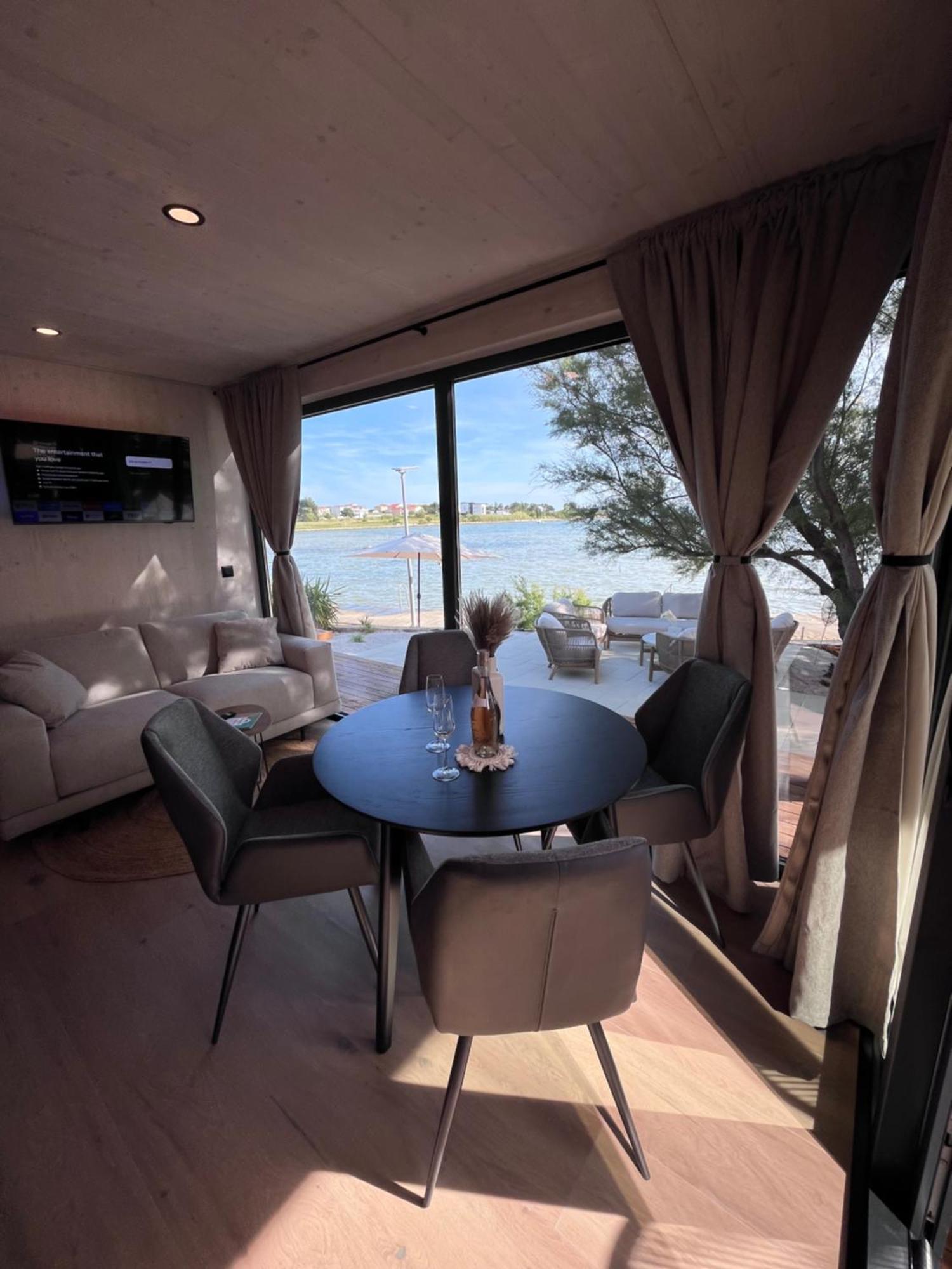 10gardens Premium Mobile Homes With Private Jacuzzi & Sauna By Oiko Collection Ferienhaus *